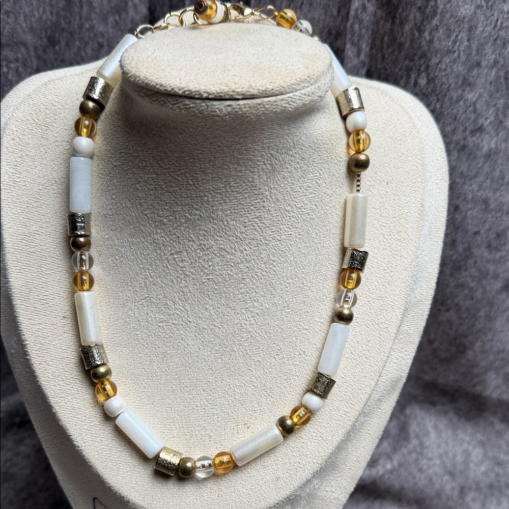 Classic White and Gold Bead Necklace for Women EB#1